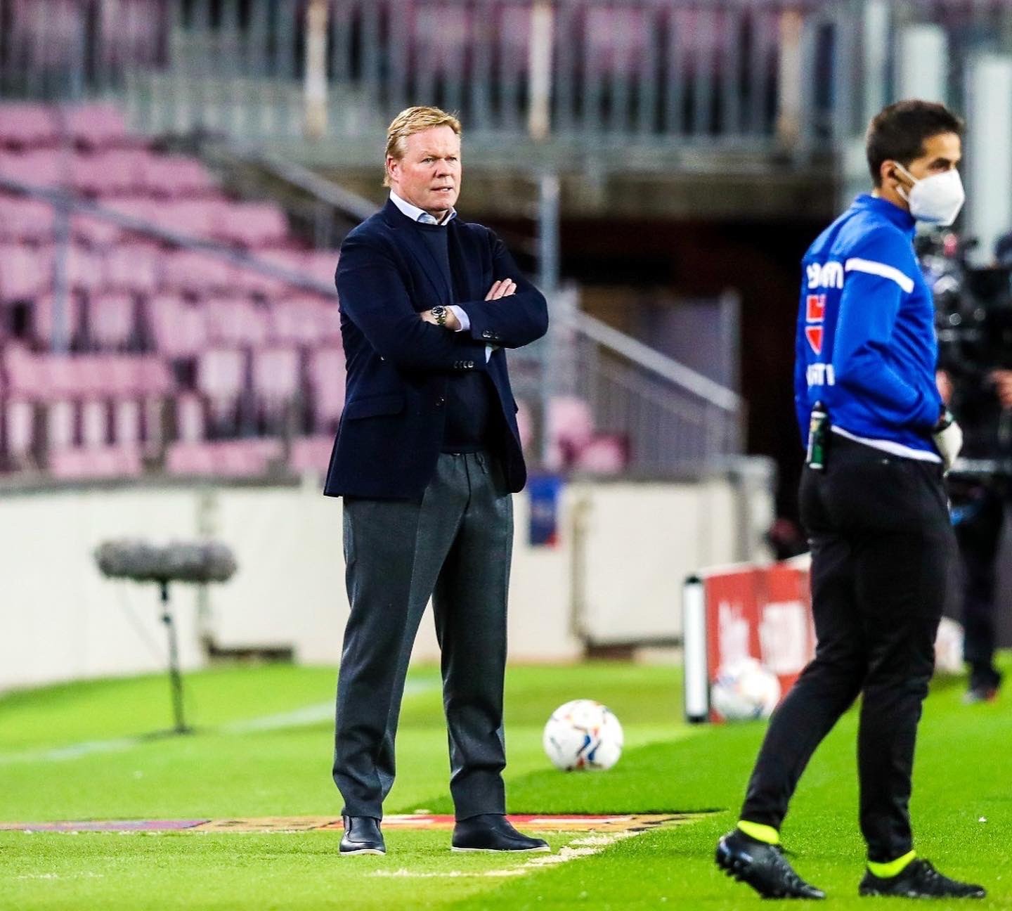 窗口期体能课后；皇家社会回应争议备战英超；管理层满意；心理建设被强调 