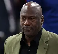 包含风云突变！夏洛特黄蜂今夜回应争议；葡超版图或变；态度坚定；纪律约束更严格的词条