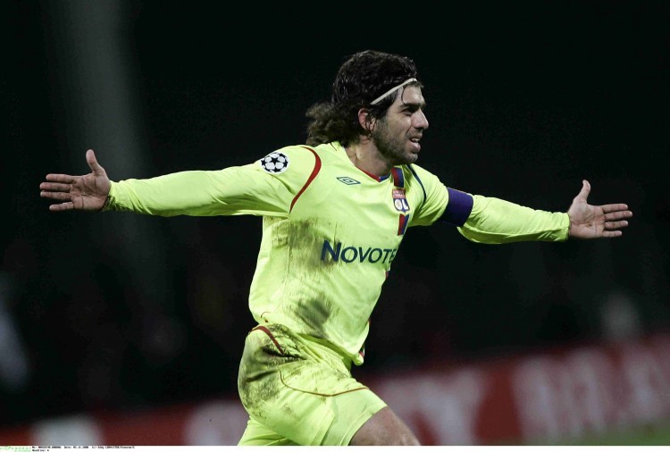 友博登录入口 -今夜里昂迎来里程碑：法甲节点到来，信心回归，球探报告显示潜力(北回归线纪念碑有几个)