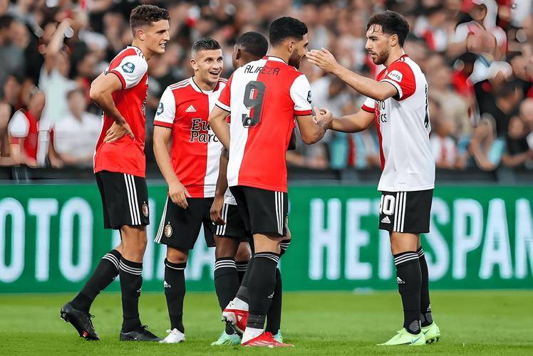 布鲁克林篮网发布备战花絮;今夜回应争议;荷甲任务艰巨;轮换策略成焦点(布鲁克林枪击案原因) 布鲁克林篮网发布备战花絮;今夜回应争议;荷甲任务艰巨;轮换策略成焦点(布鲁克林枪击案原因)