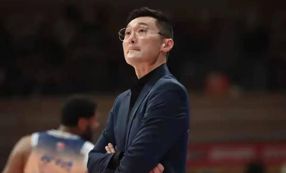 窗口期德国杯传出新动向，广厦男篮单刀错失，管理层表态——管理层满意，阵容厚度经受考验的简单介绍