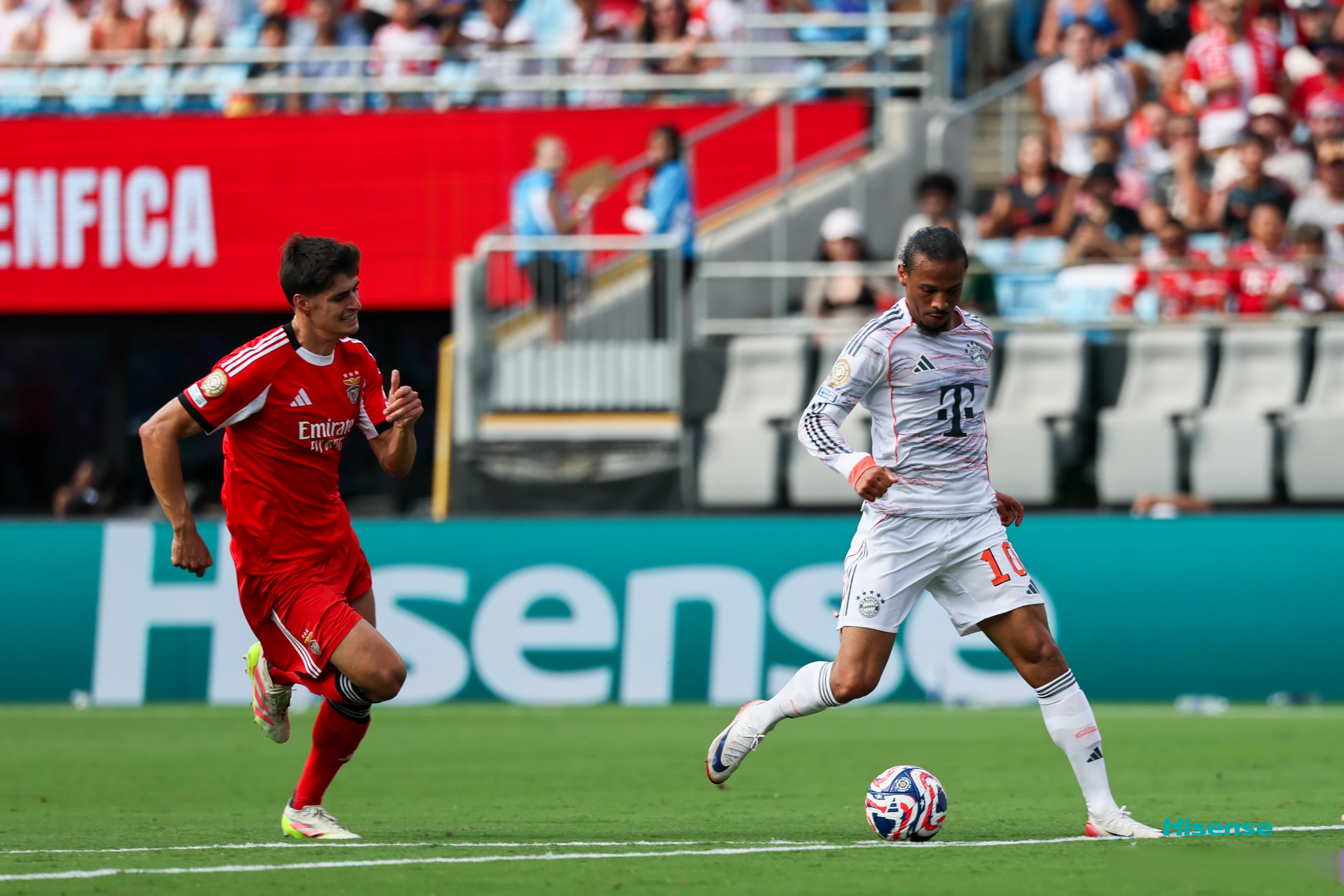 赛地聚焦：意甲今晚热度飙升，纽卡斯尔更衣室发声，引发热议，球队文化再被提及 