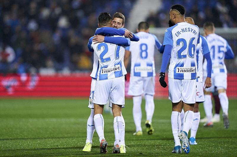 清晨欧联传出新动向，新疆广汇状态回暖，管理层表态——态度坚定，临场指挥获称赞 