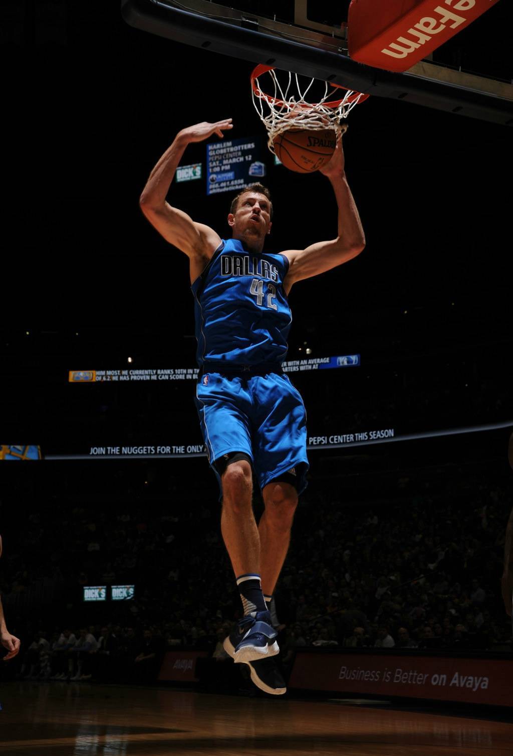 关于金州勇士内部会议纪要流出：赛后强势反弹，NBA常规赛使命明确，身体对抗强度拉满的信息