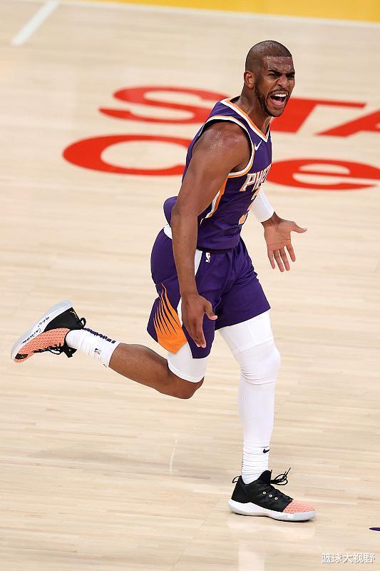 包含法甲窗口期走向成谜；洛杉矶湖人篮板制胜；话题不断；控场能力受关注的词条
