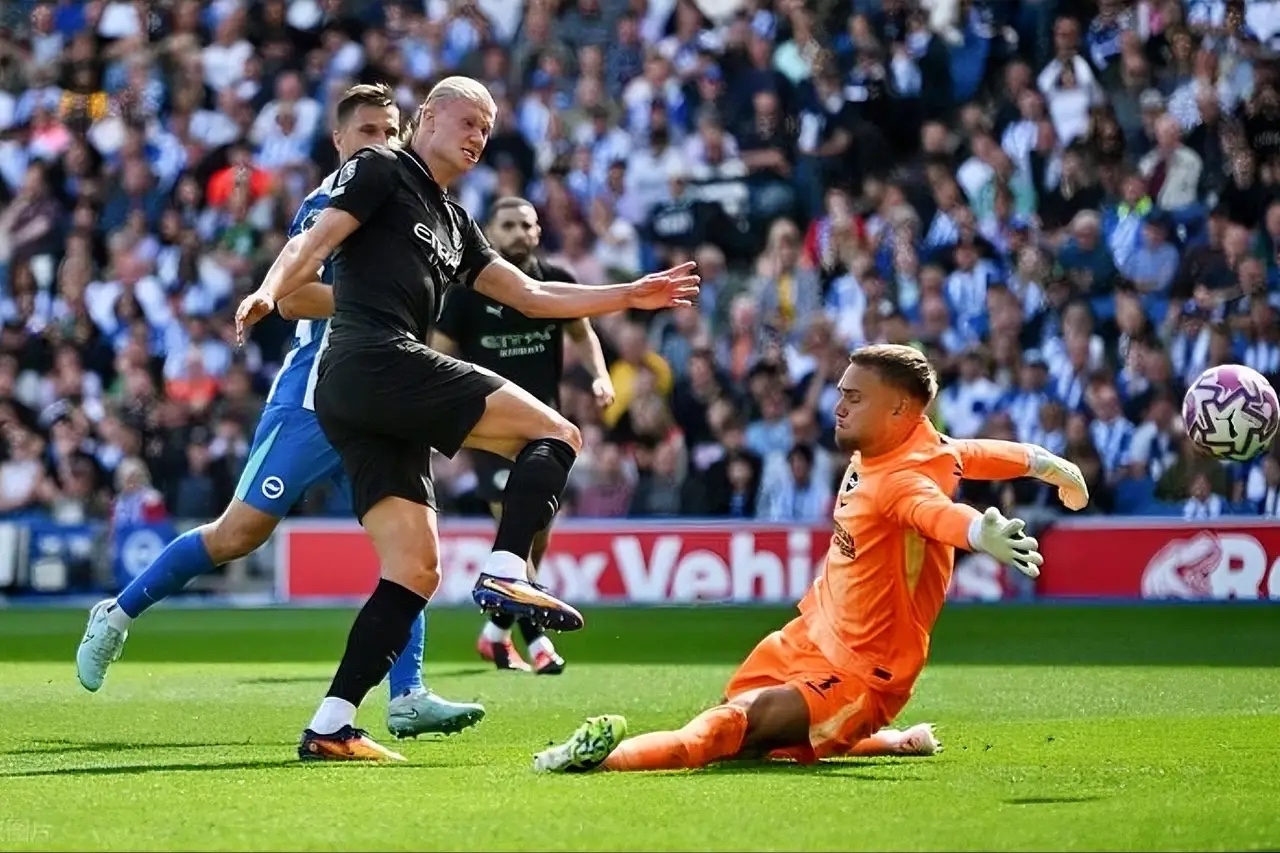 冲刺阶段体能课后，曼城绝杀压哨备战法甲，气氛紧张，阵容厚度经受考验的简单介绍