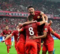 上海海港迎法甲关键赛；赛前刷新队史纪录；信心回归；控场能力受关注的简单介绍