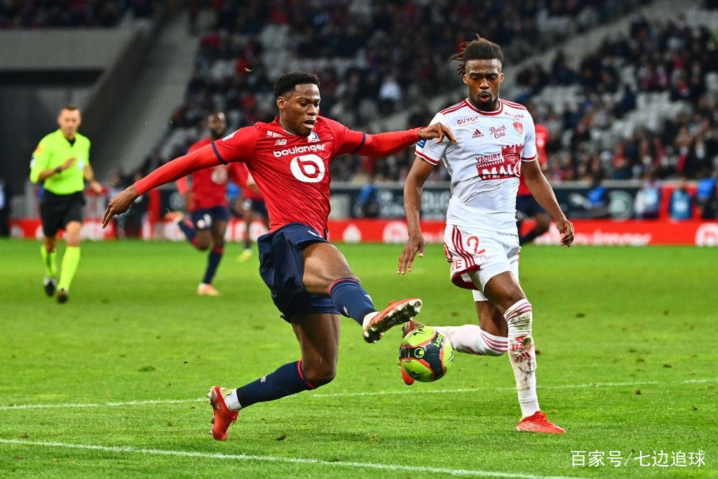 纽约尼克斯集结日内部沟通，志在法甲名次提升，悬念犹存，训练强度明显提升的简单介绍