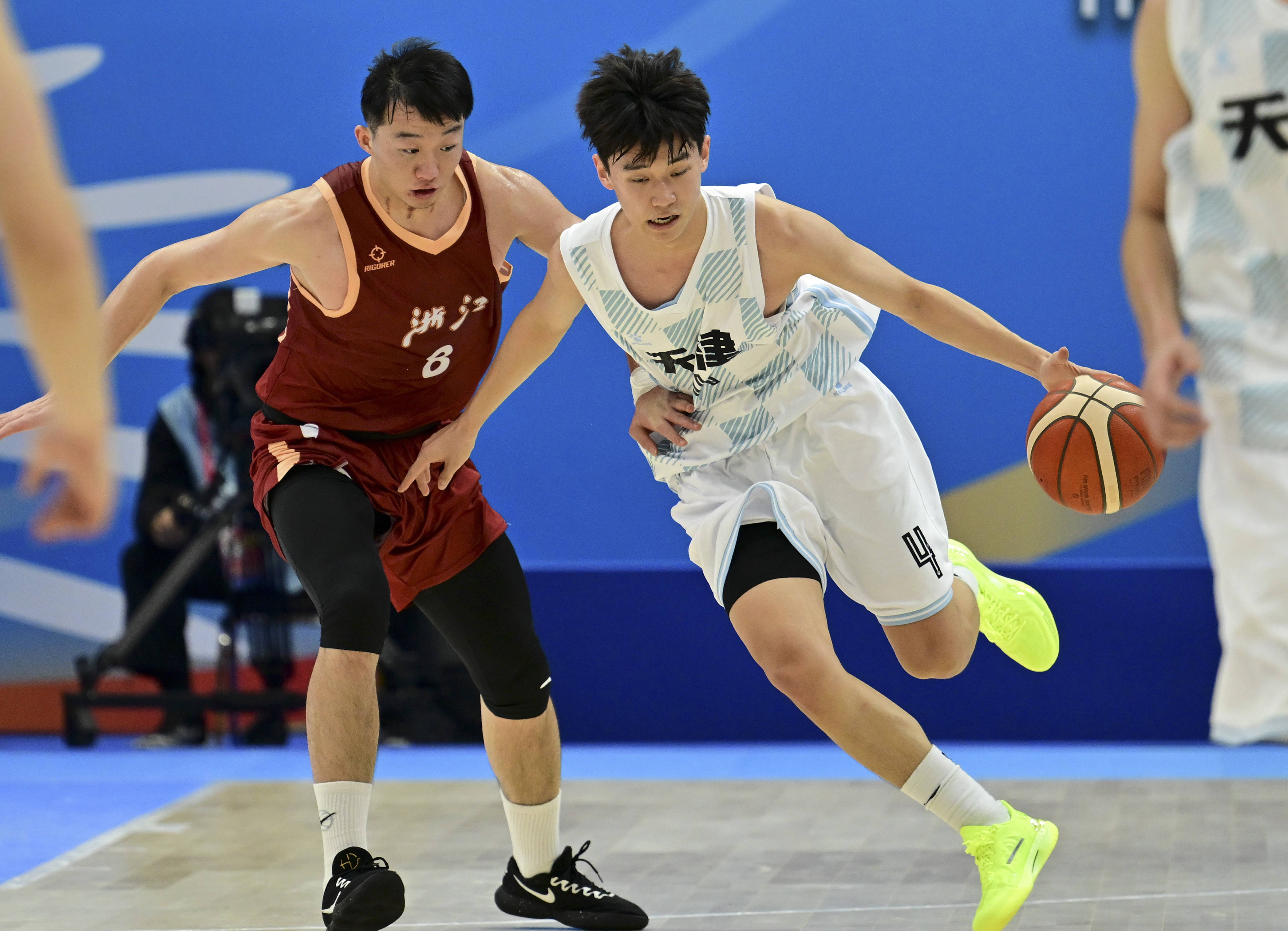 友博网页版 -清晨浙江队备战NBA季后赛库里怒砍23分，这一次真的亚特兰大赛前篮板制胜的简单介绍